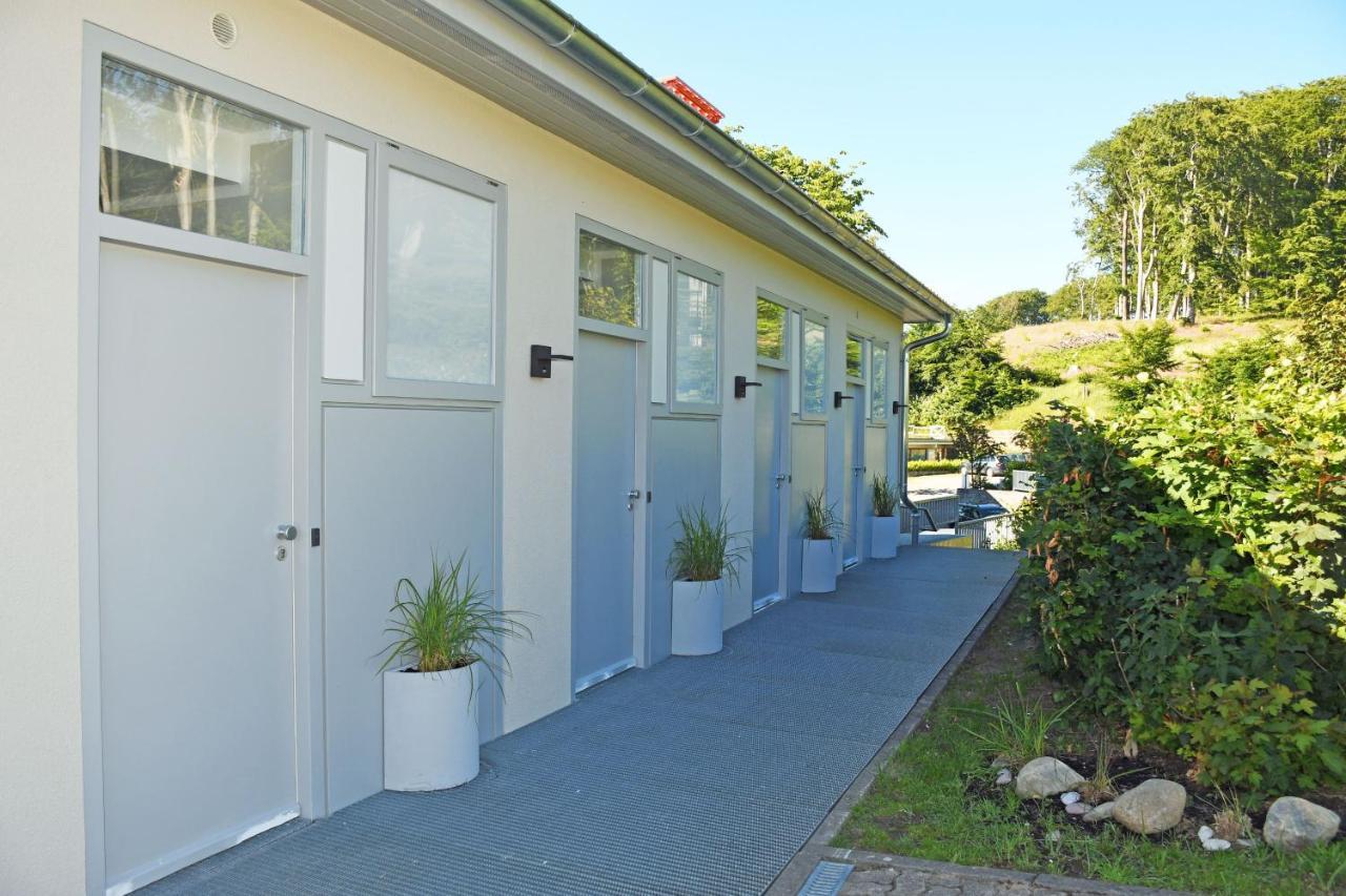 Schoene Ferienwohnungen Mit Kamin Im Ostseebad Sellin Bagian luar foto