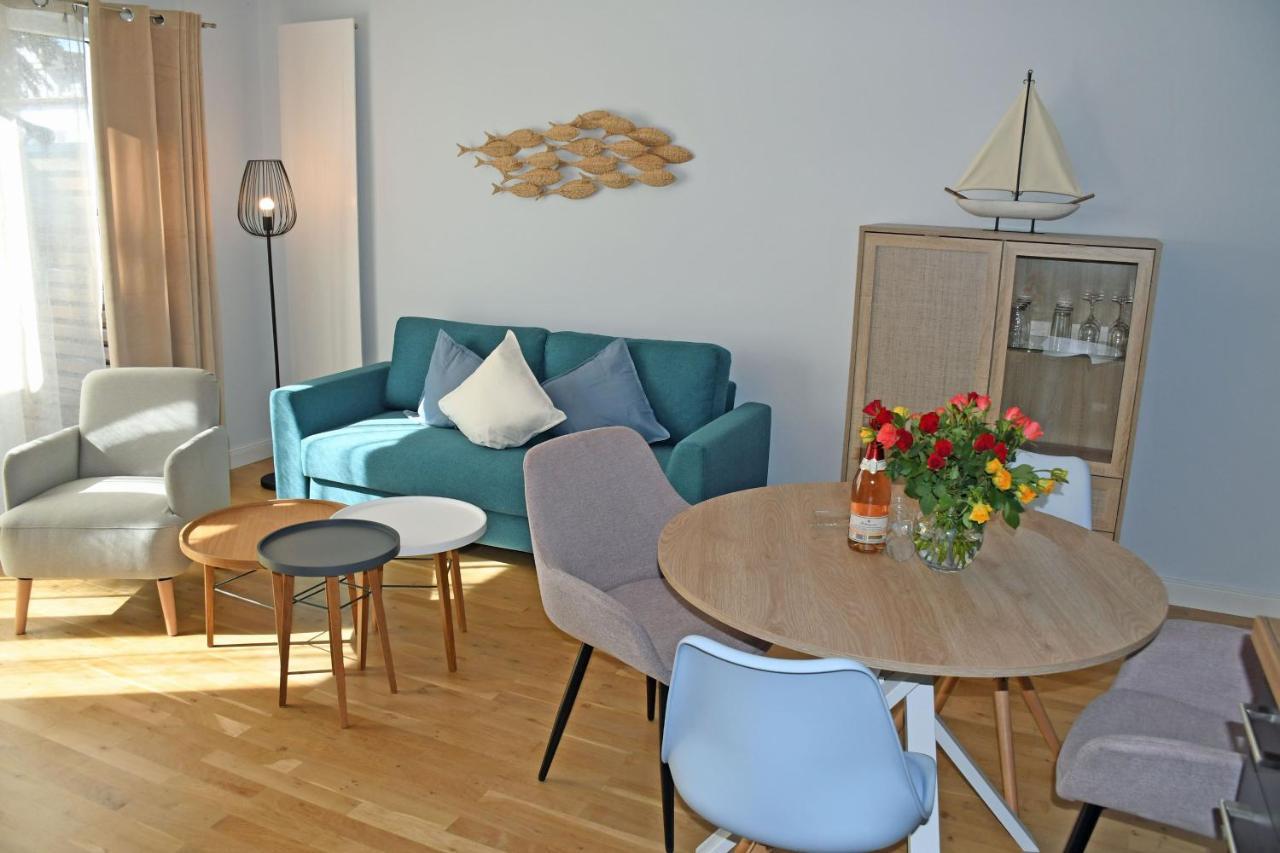 Schoene Ferienwohnungen Mit Kamin Im Ostseebad Sellin Bagian luar foto
